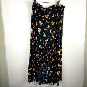 Torrid Floral Ditsy Print Challis‎ Ruffle Trim Flowy Maxi Faux Wrap Skirt Size 2